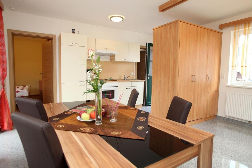 Apartmenthaus Kleindienst Deutschlandsberg Zimmer foto
