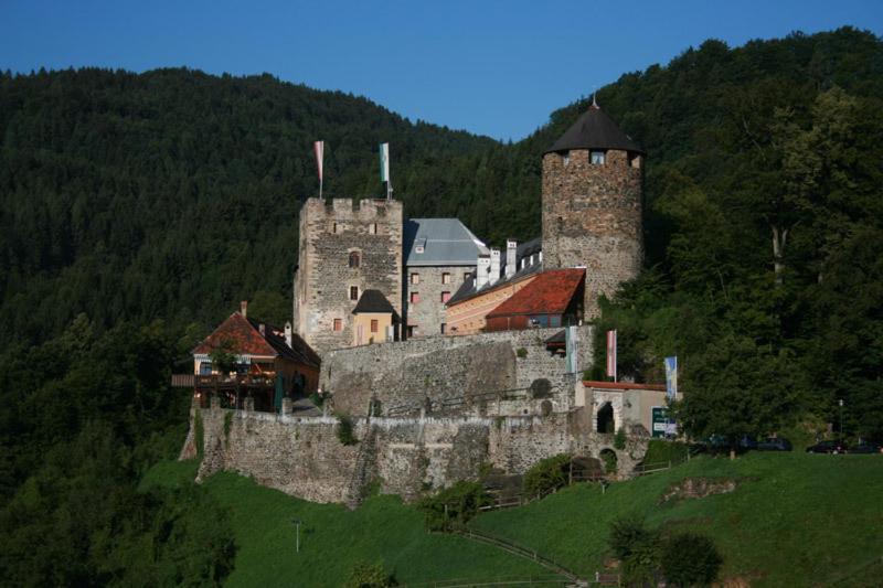 Apartmenthaus Kleindienst Deutschlandsberg Exterior foto